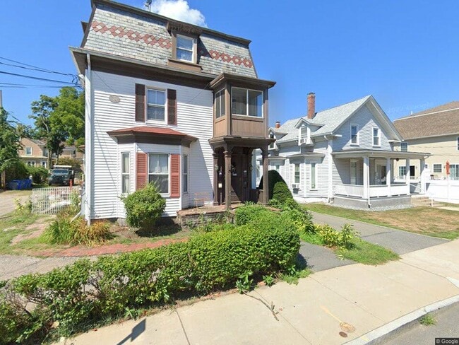 Photo - 15 Lyman St Unit #3