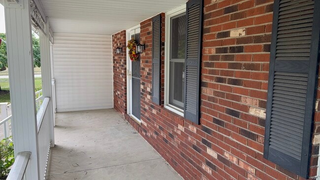 Photo - 4669 Pinehurst Dr