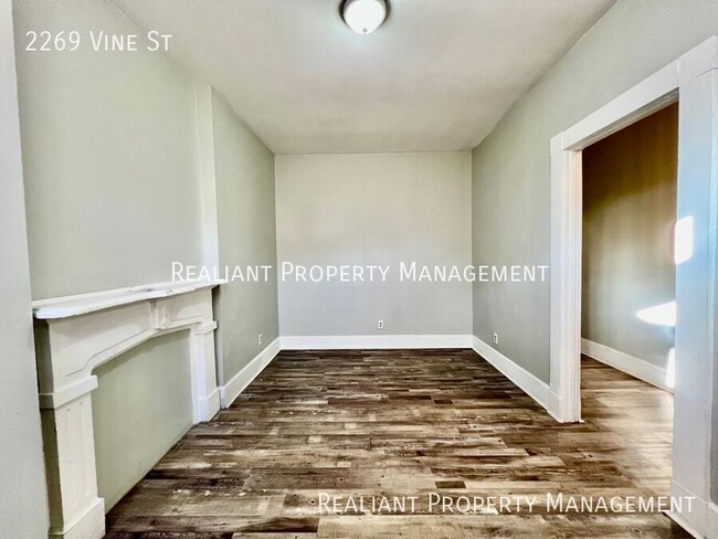 Photo - 2269 Vine St
