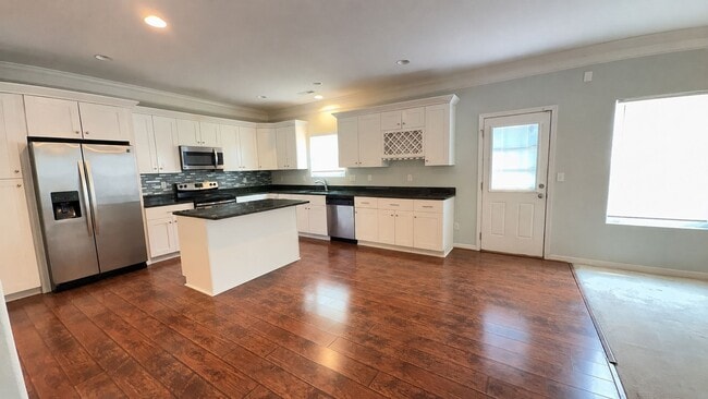 Photo - 1113 Greenwood St