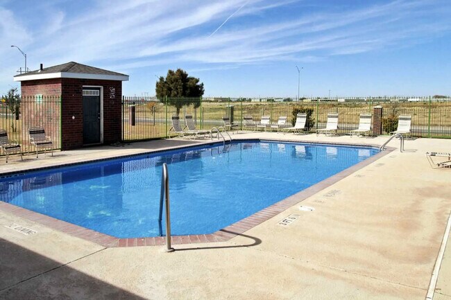 Photo - Cantibury Pointe Apartments