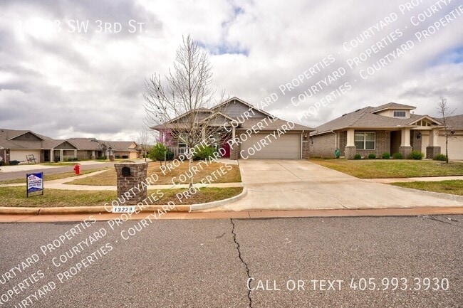 Photo - 13228 SW 3rd St