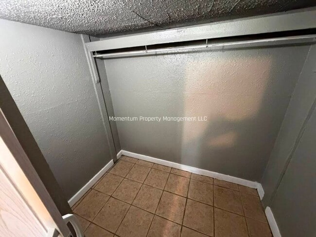 Photo - 8220 N Mulberry St
