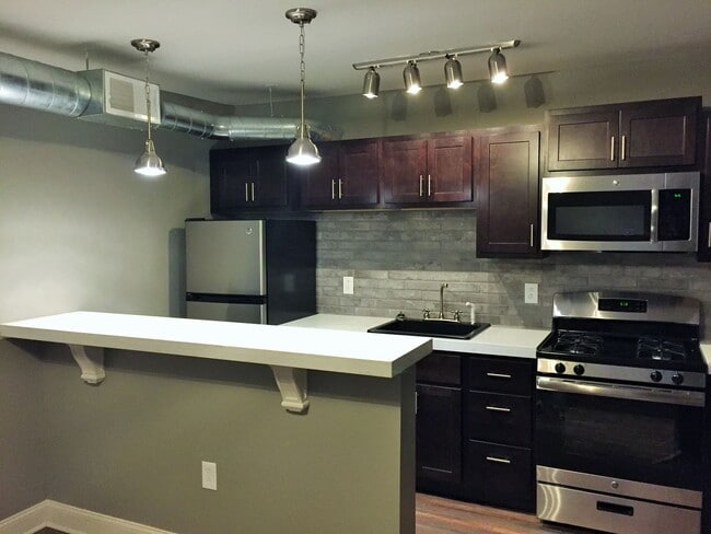 Photo - 5737 Kentucky Ave Unit Apt. #3