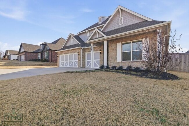Photo - Gorgeous 4/3.5/3 Luxury Home