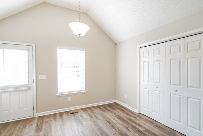 Photo - 2718 Lincoya Dr