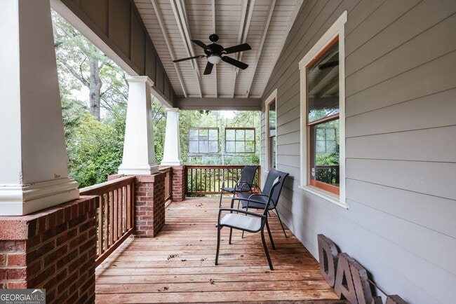 Photo - 139 Hillside St