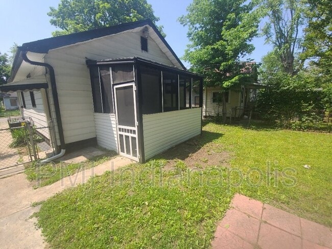 2153 Sugar Grove Avenue - 2153 Sugar Grove Avenue