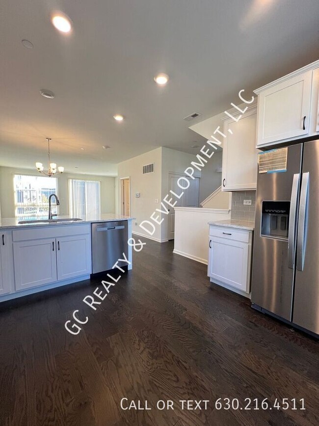 Photo - 2217 Parkside Dr