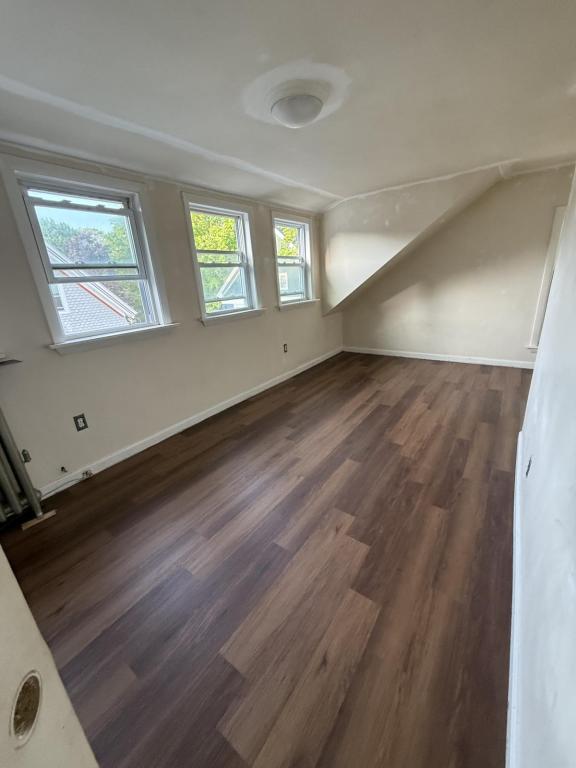 Photo - 363 Broadway