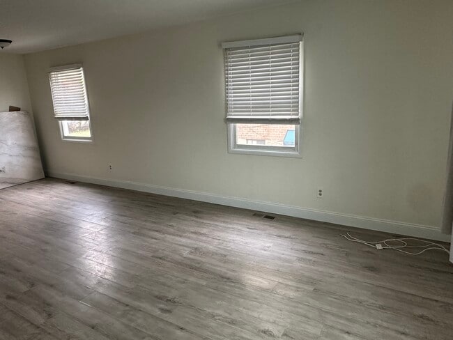 Photo - 1031 Lawnton Ter Unit 1031 Lawnton Terrace AptA