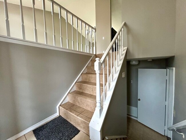 Photo - 1030 Glenfiddich Dr