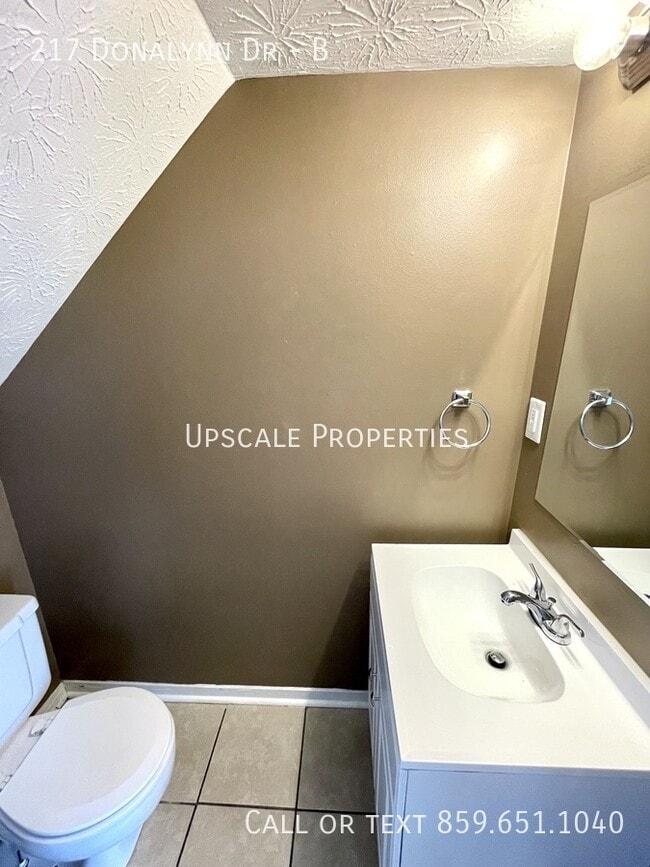 Photo - 217 Donalynn Dr