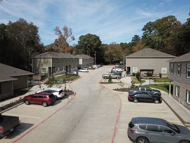 Photo - 615 Hayman St