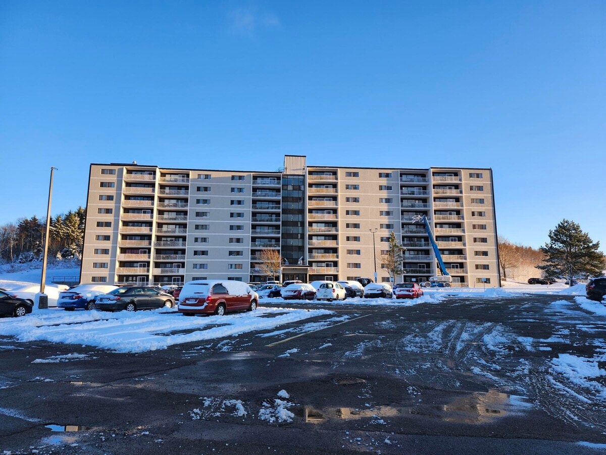 Photo - 155 Mystery Lake Dr Unité 604