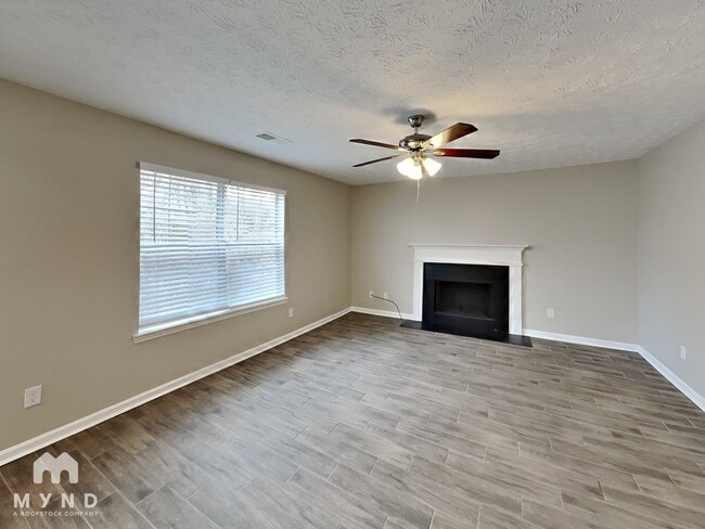 Photo - 1769 Cutters Mill Way