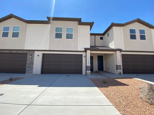Building Photo - 3 BEDROOM SAND HOLLOW TOWNHOME FOR RENT!