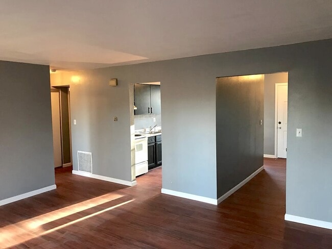 Photo - 1104 Arrowhead Dr