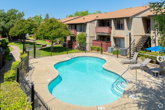 Building Photo - Village at Fair Oaks Rental