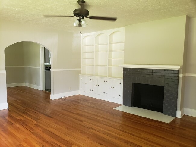 Photo - 1210 2nd Ave