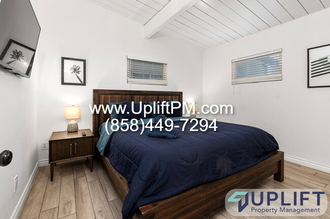 Photo - 4359 Rialto St