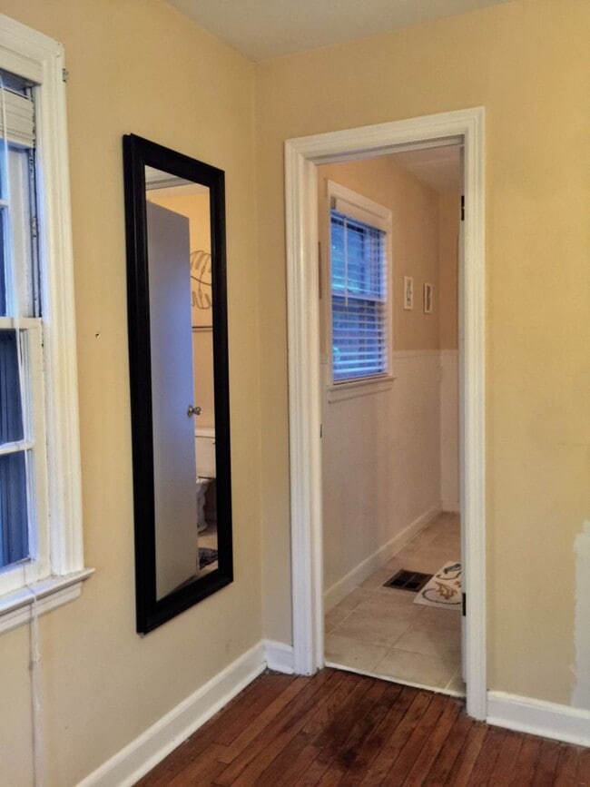 Photo - Two Bed / One Bath - Very Convenient Unit for Rent in Brandon