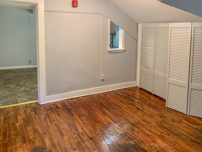 Photo - 706 Chickamauga Ave