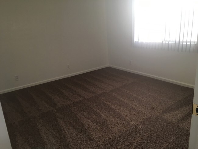 2 bedroom 1 bath