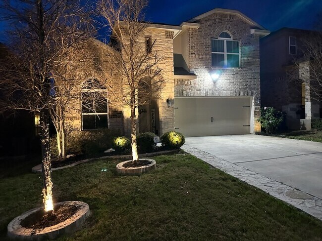 Photo - 6051 Akin Cir