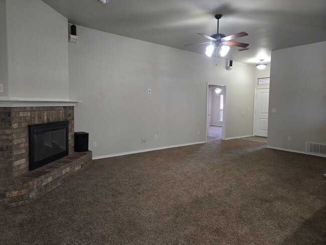 Photo - Beautiful 3/2/2 in Frenship ISD