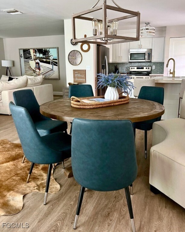 Photo - 12 Knights Bridge Rd