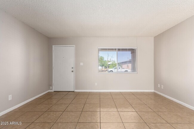 Photo - 17629 N 8th Ave