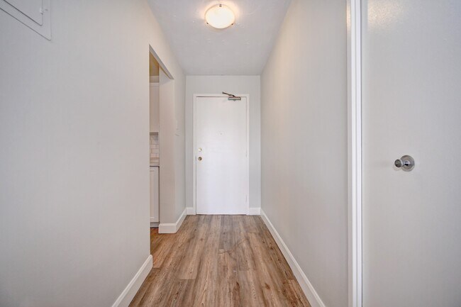 Photo - Dawson Road Apartments