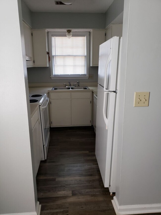 Photo - 333 Wrenfield Rd Unidad B