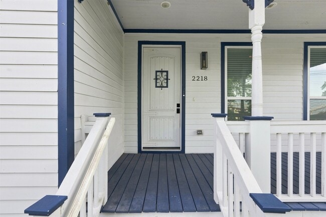 Photo - 2218 South St