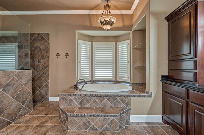 Building Photo - 388 Berkley Dr