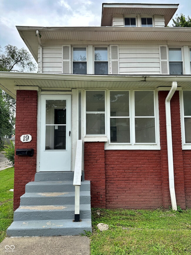 Photo - 19 S Spencer Ave