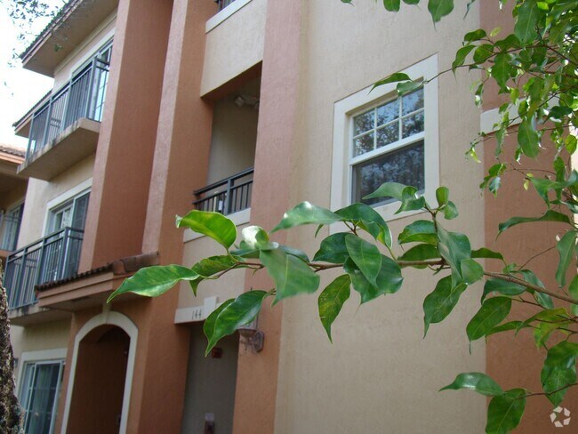 Building Photo - Move-In Specials – Limited Time Only!! Unit 10256-A3 - Bostonian Rental