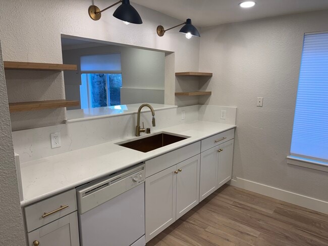 Cocina - 927 Stewart St Unidad 1