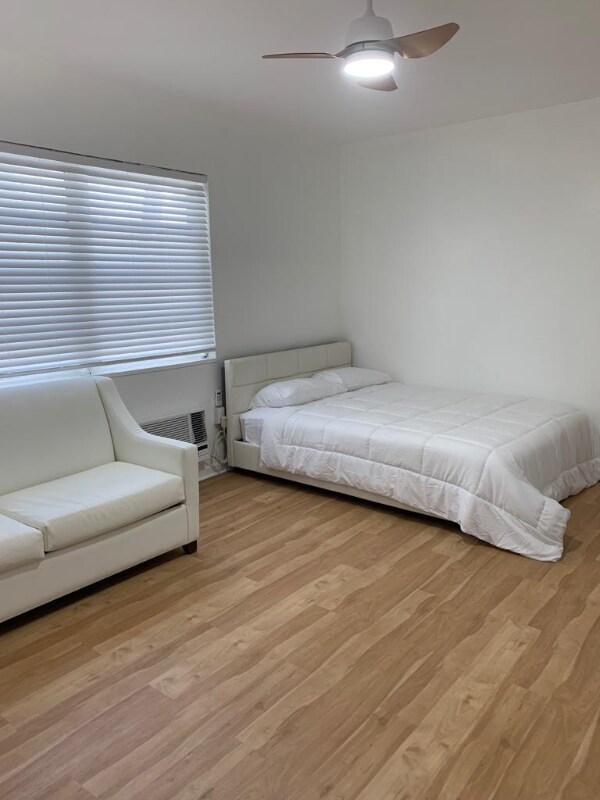 Photo - 545 Michigan Ave Unit 4