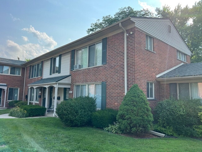 Photo - 11358 Canal Rd Unit 204