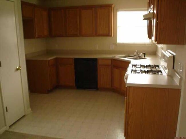 112 Harvest Ln