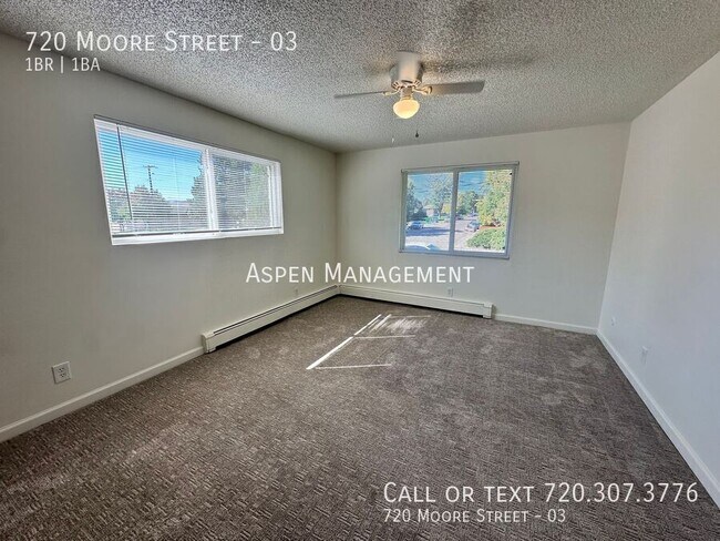 Photo - 720 Moore St Unit 03