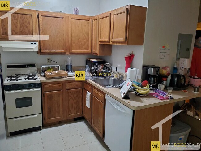 Photo - 30 Medfield St