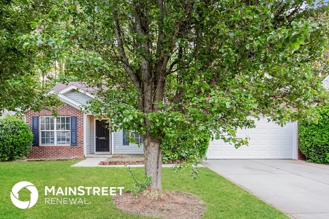 Building Photo - 11025 Dulin Creek Blvd