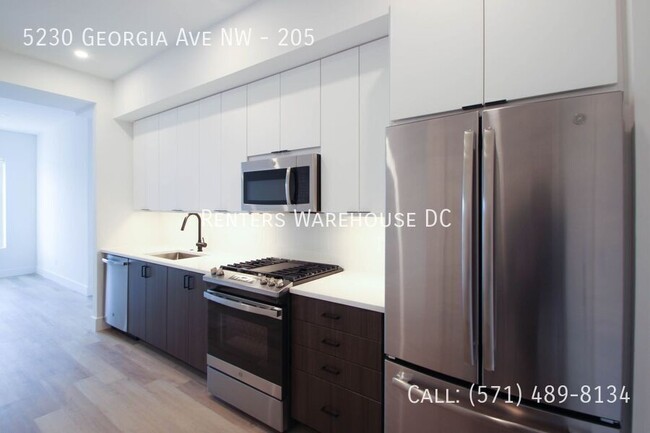 Photo - 5230 Georgia Ave NW House