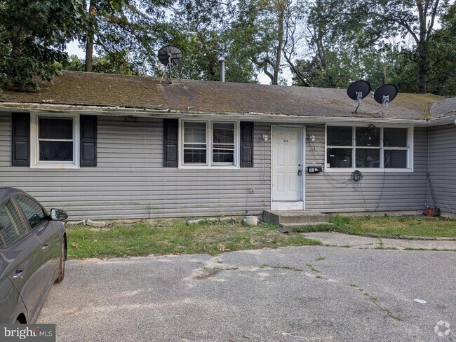 Building Photo - 100 Blackwood-Clementon Rd Rental