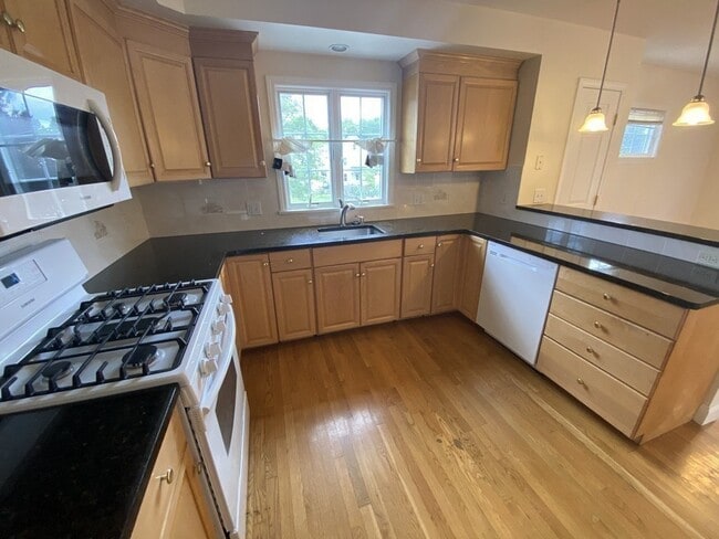 Photo - 378 Washington St Townhome