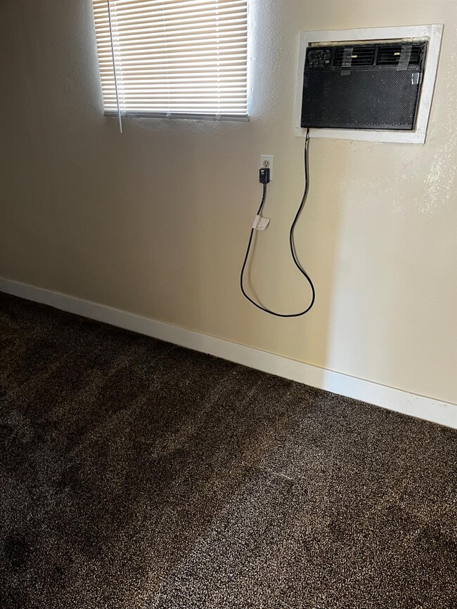 Photo - 4657 E Grant Ave