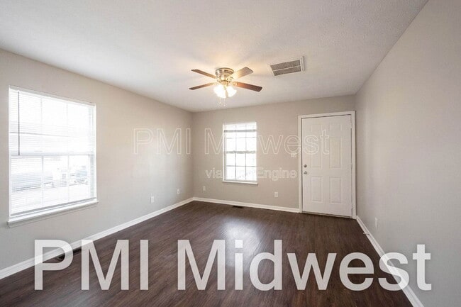 Photo - 1365 Mulberry St.